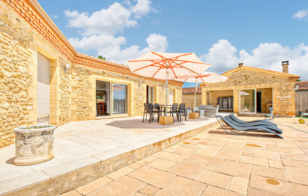 Maison 10 personnes avec piscine privée à La Douze - Photo 2