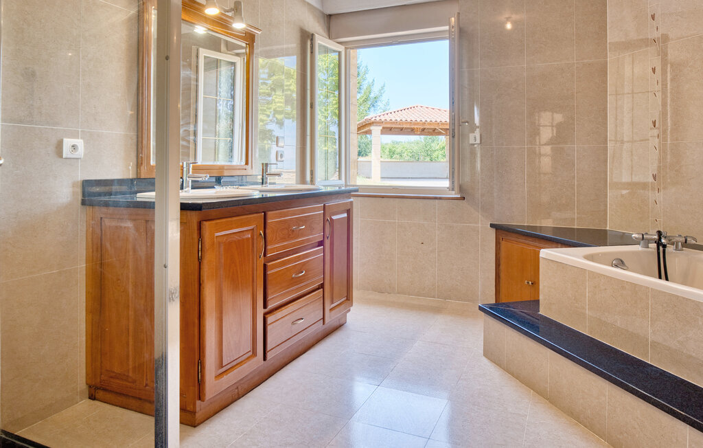 Maison 10 personnes avec piscine privée à La Douze - Photo 30
