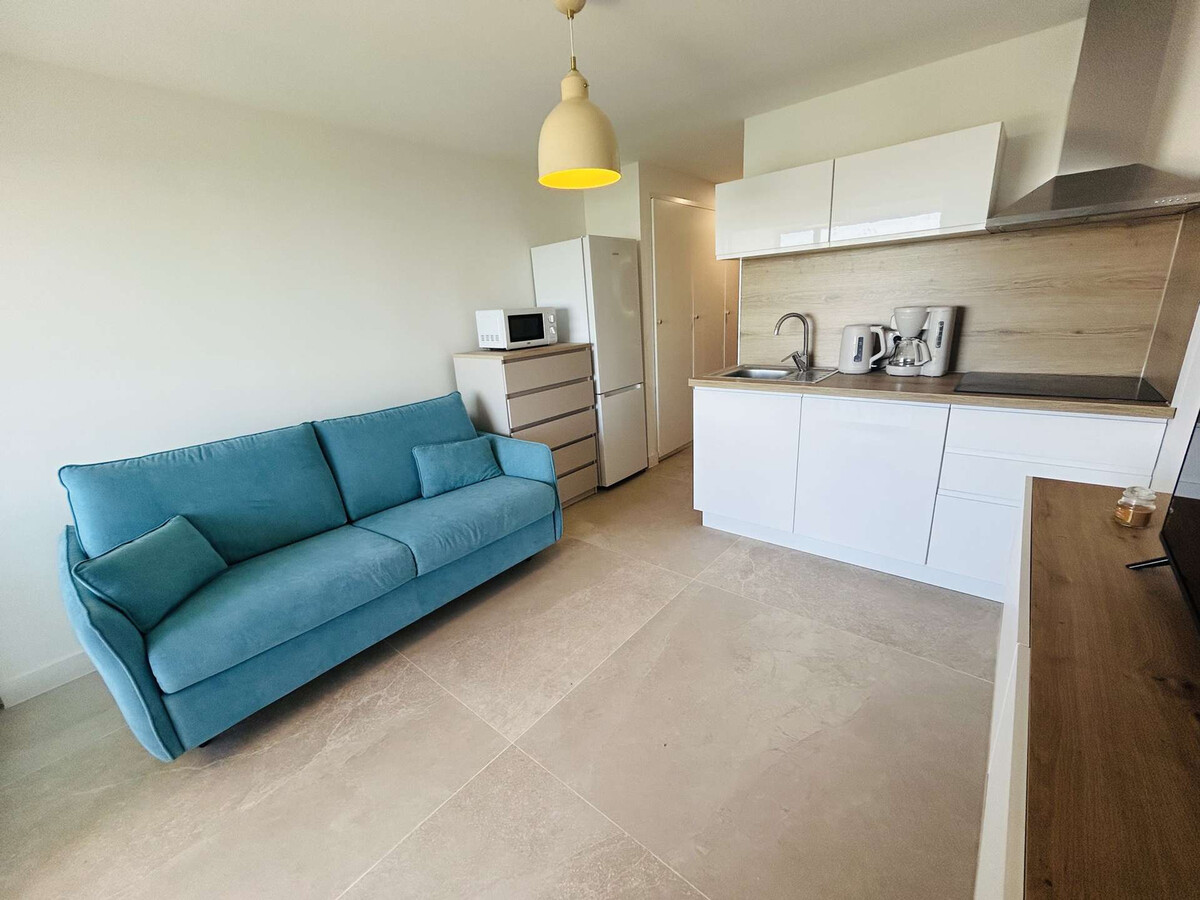 Studio rénové avec terrasse à 50 m de la plage - Photo 7