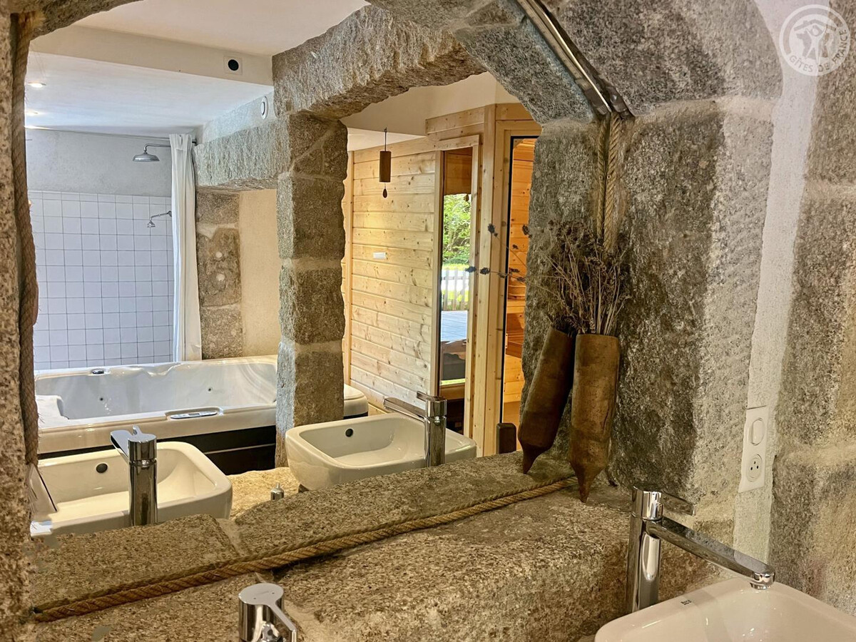 Domaine de Campagne : 2 gîtes, piscine et spa - Photo 12
