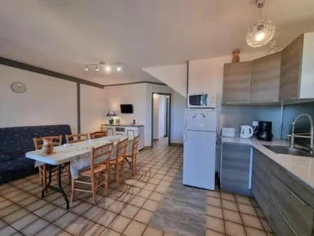 Le Cèdre : gîte 6 pers., 85 m² au cœur du village : photo 3