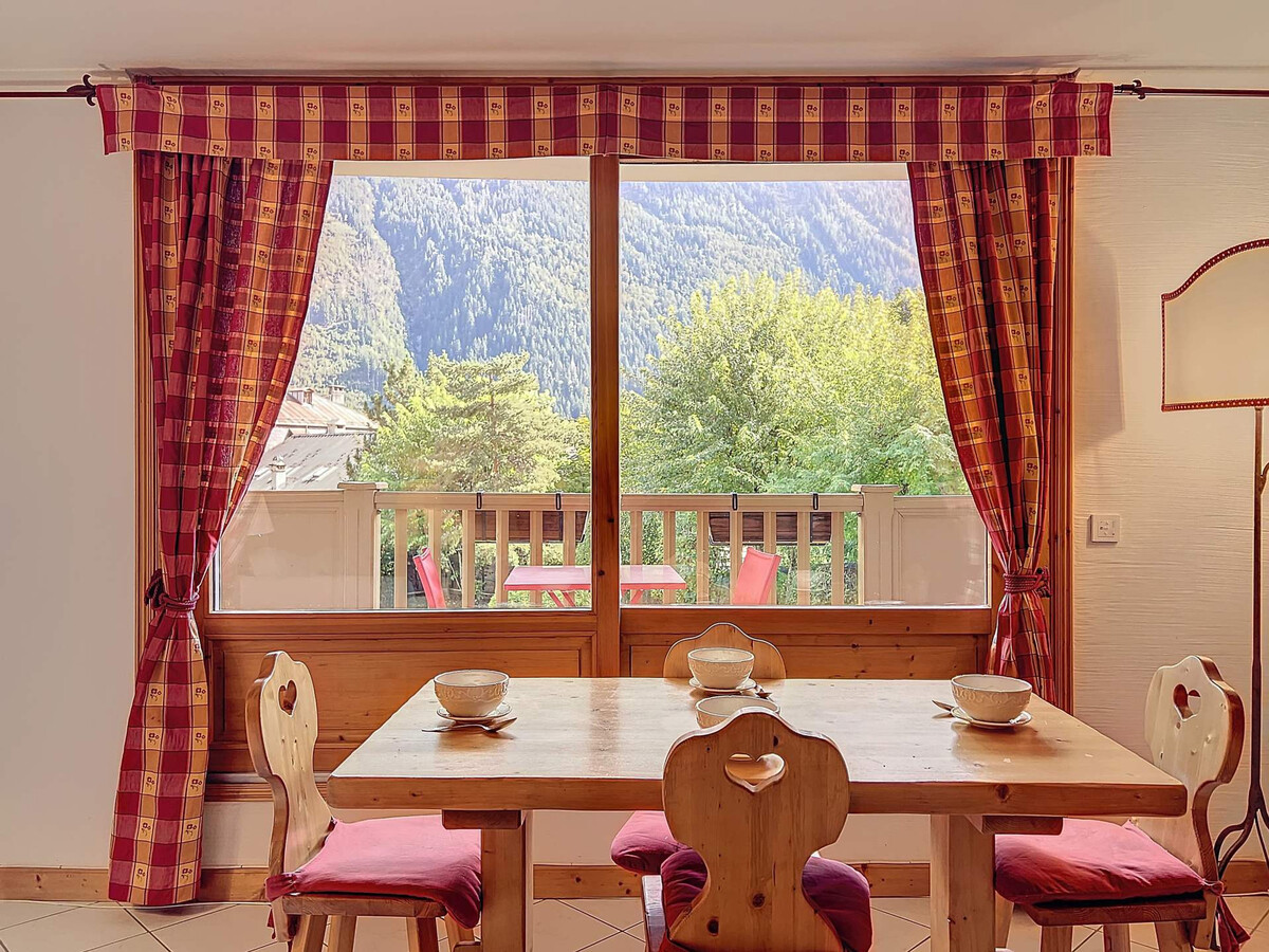 Appartement 3 pièces Chamonix, vue Mont-Blanc, 100m pistes - Photo 4