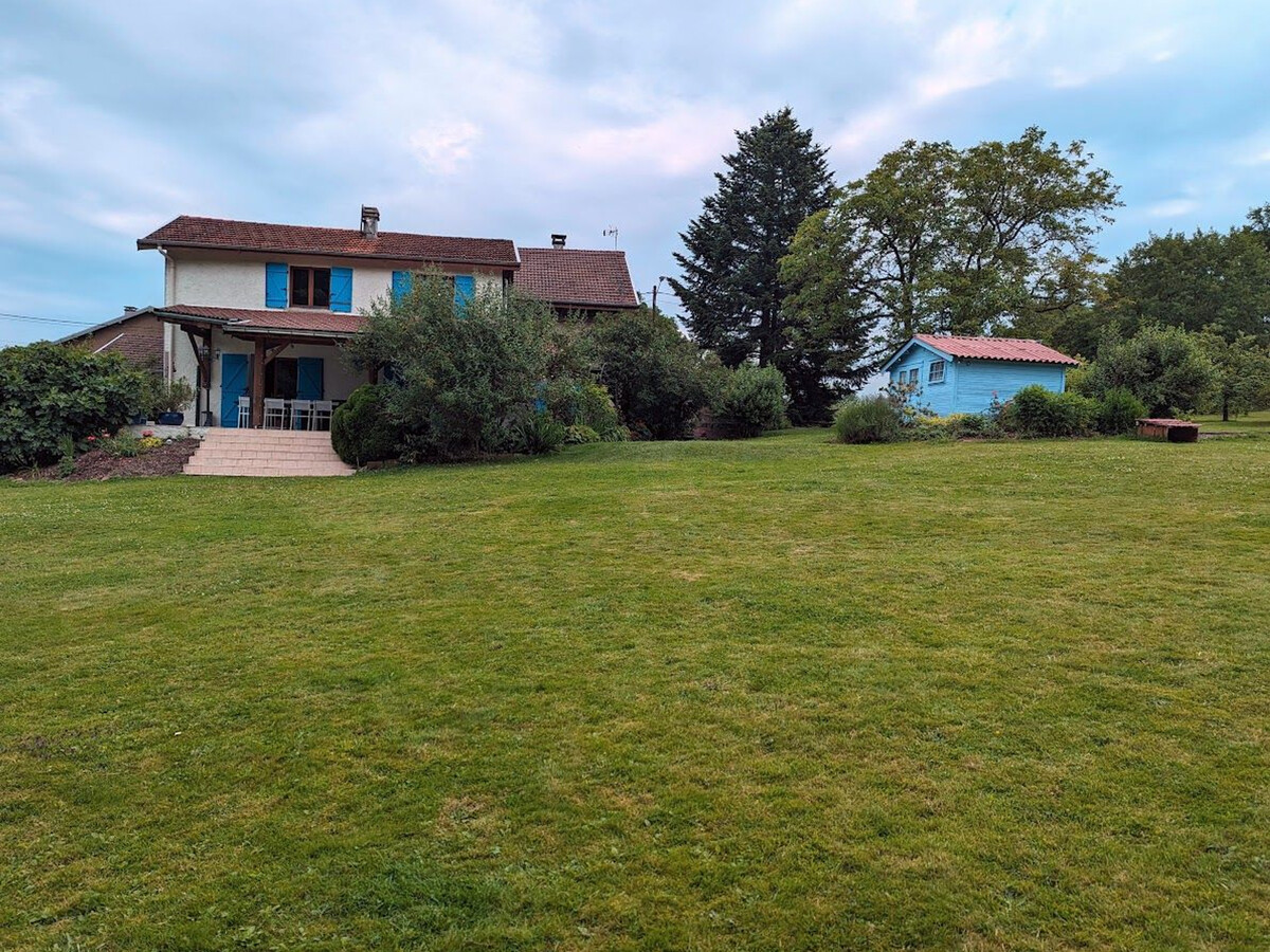 Gîte Les Volets Bleus – 10 pers, spa et jeux de famille - Photo 3