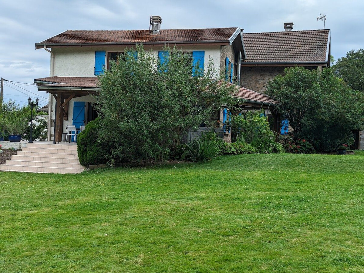 Gîte Les Volets Bleus – 10 pers, spa et jeux de famille - Photo 7