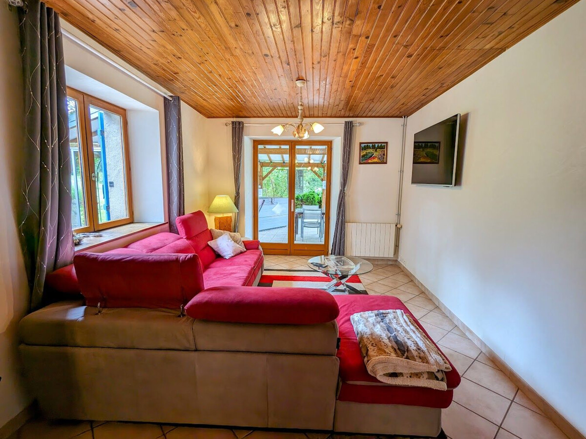 Gîte Les Volets Bleus – 10 pers, spa et jeux de famille - Photo 20