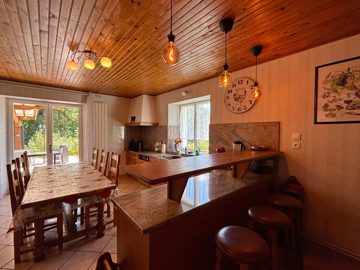 Gîte Les Volets Bleus – 10 pers, spa et jeux de famille - Photo 27