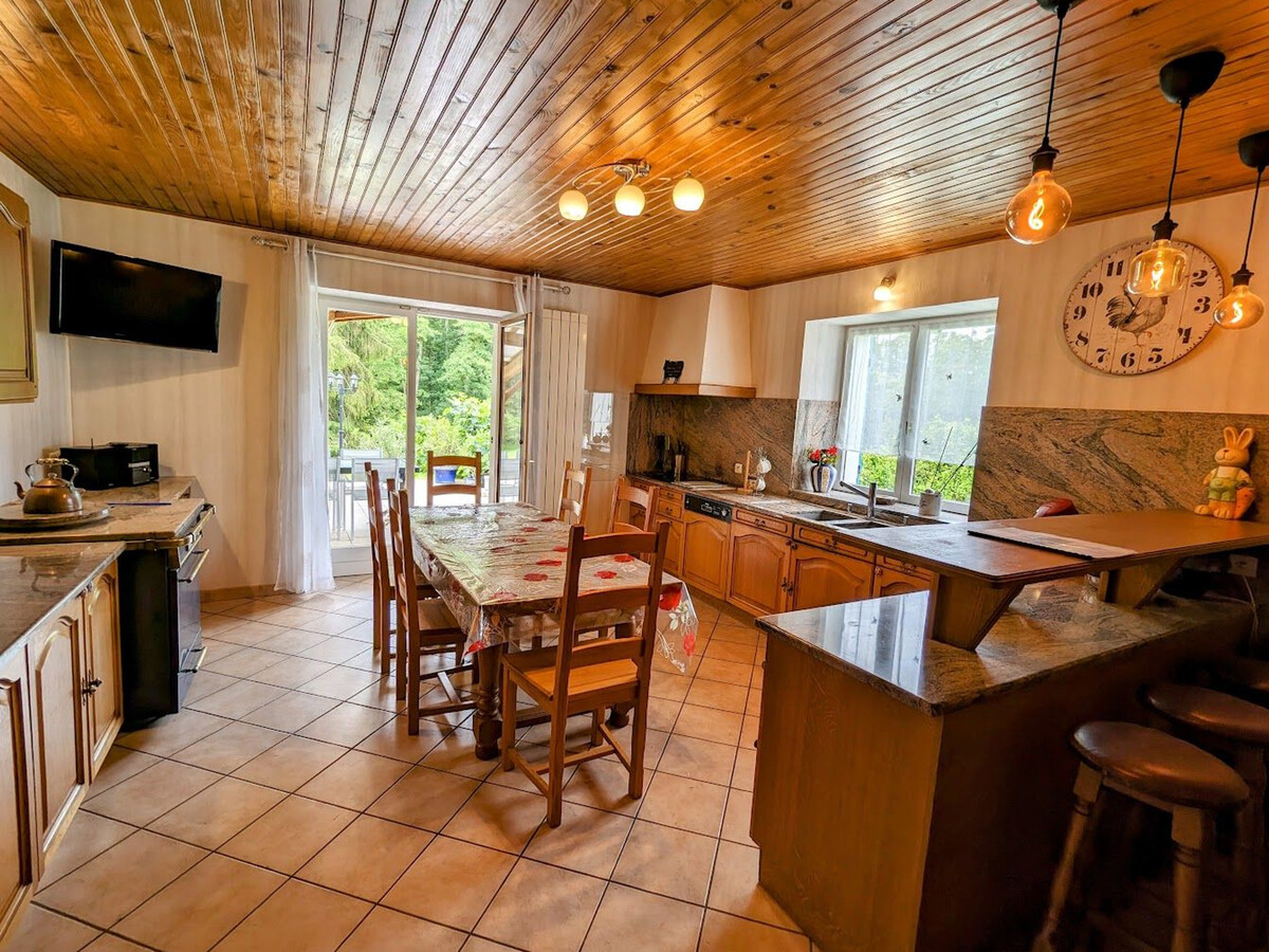 Gîte Les Volets Bleus – 10 pers, spa et jeux de famille - Photo 28