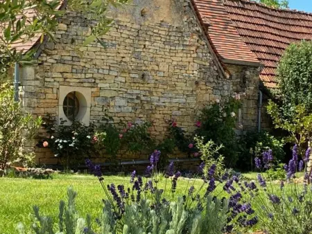 Gîte Périgord avec piscine privée 4×4 m et jardin 1000 m² - Photo 2