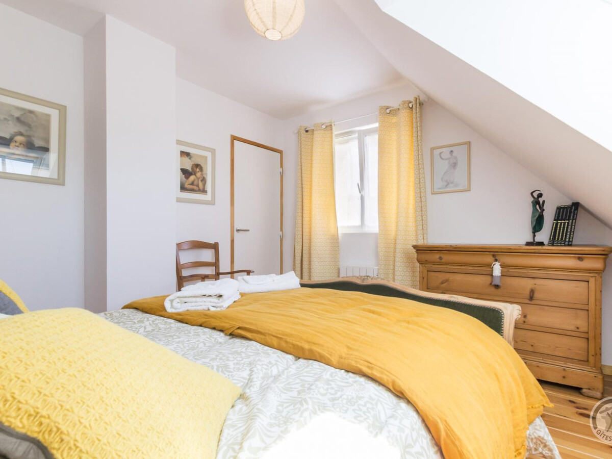 Gîte 4 pers. Bretteville : maison lumineuse, terrasse et jardin - Photo 4