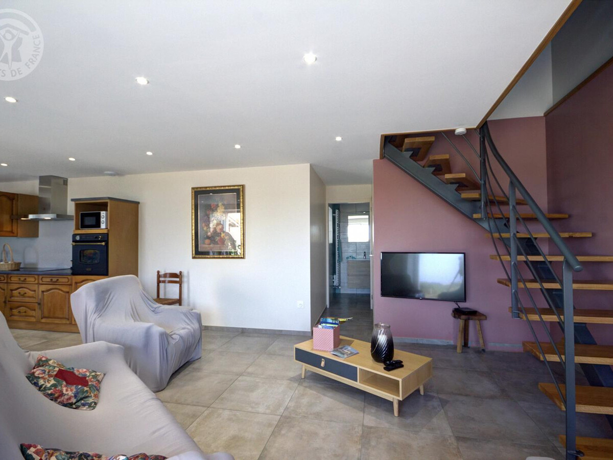 Gîte 120 m² familial, mezzanine enfants aux Monts du Lyonnais - Photo 5
