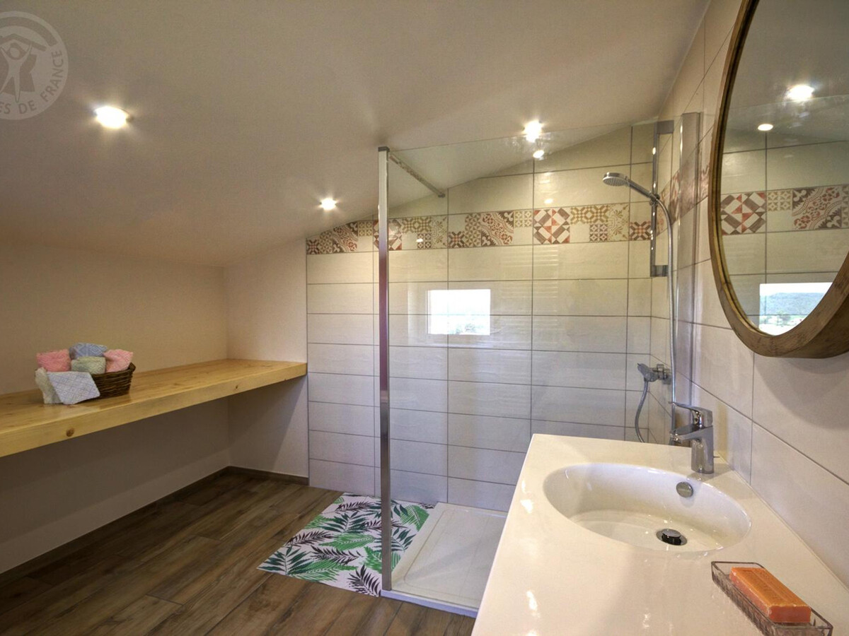 Gîte 120 m² familial, mezzanine enfants aux Monts du Lyonnais - Photo 8