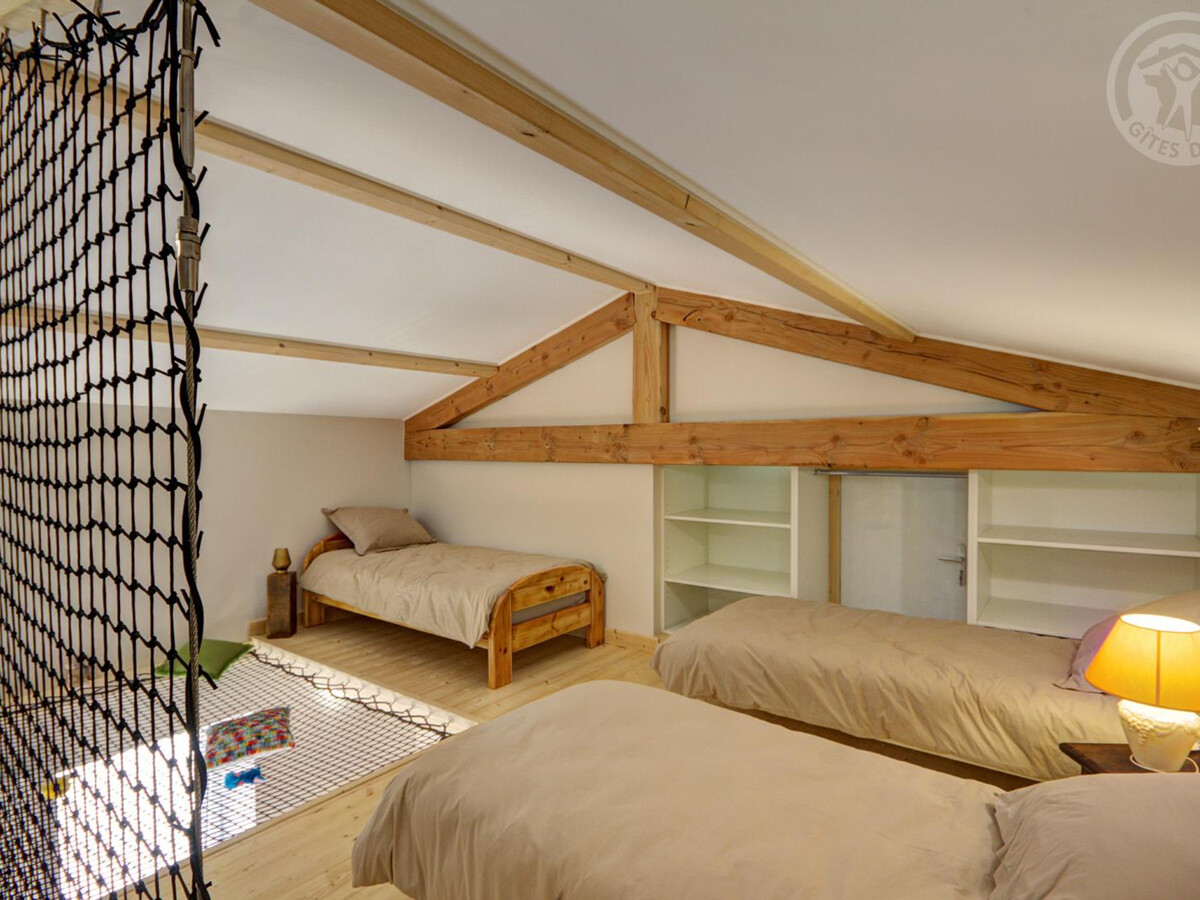 Gîte 120 m² familial, mezzanine enfants aux Monts du Lyonnais - Photo 9