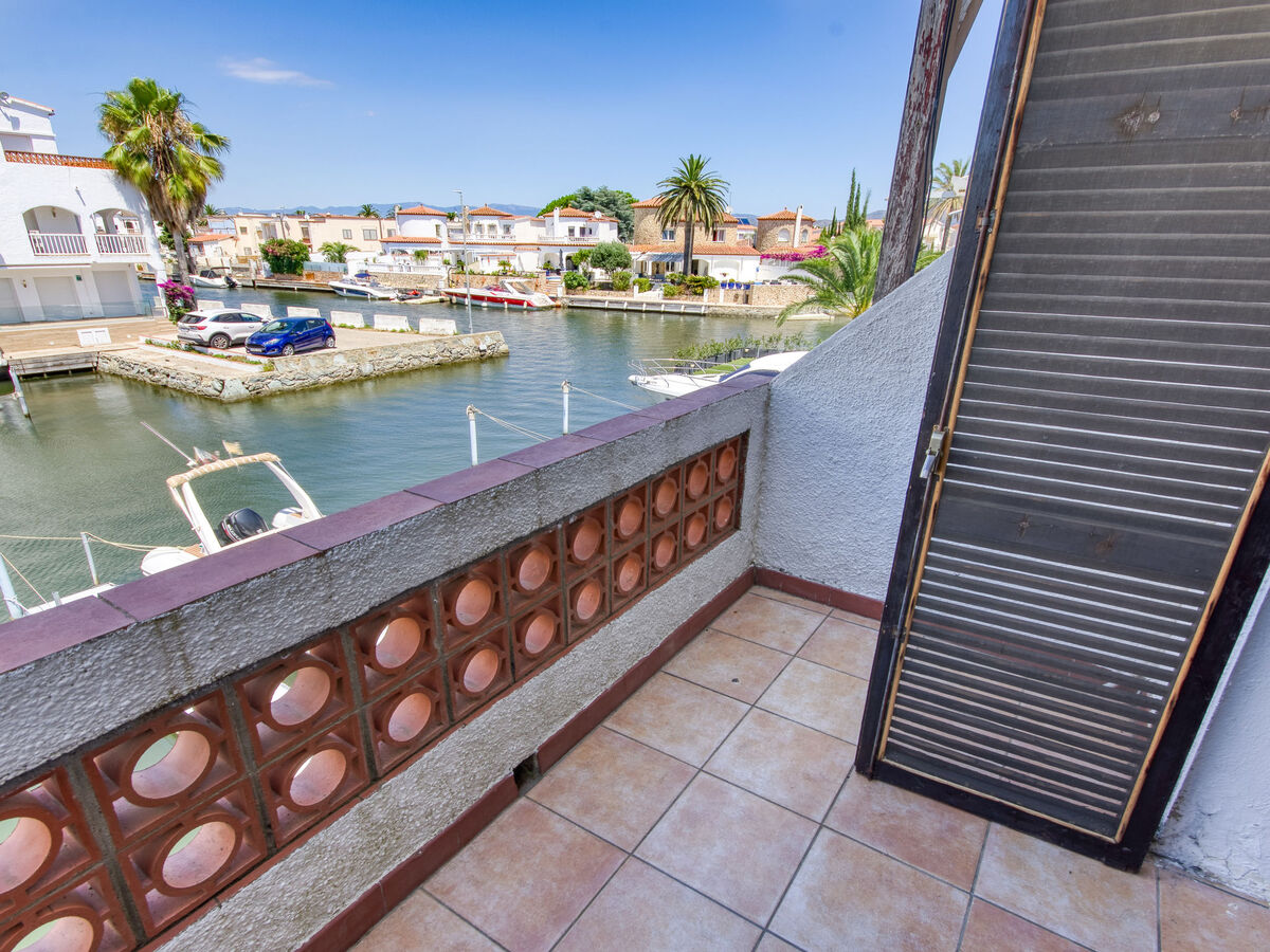 Maison Cilia au canal à Empuriabrava - Photo 23