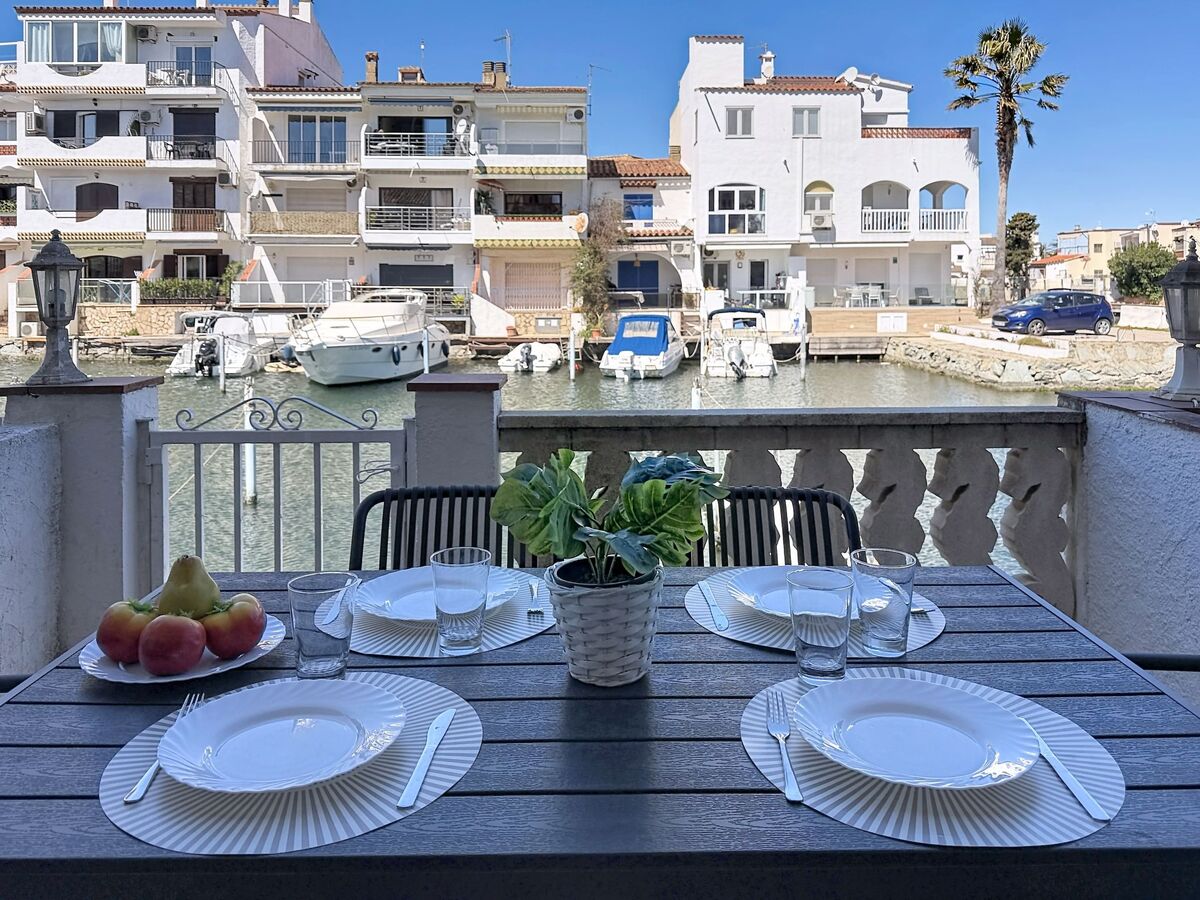 Maison Cilia au canal à Empuriabrava - Photo 27