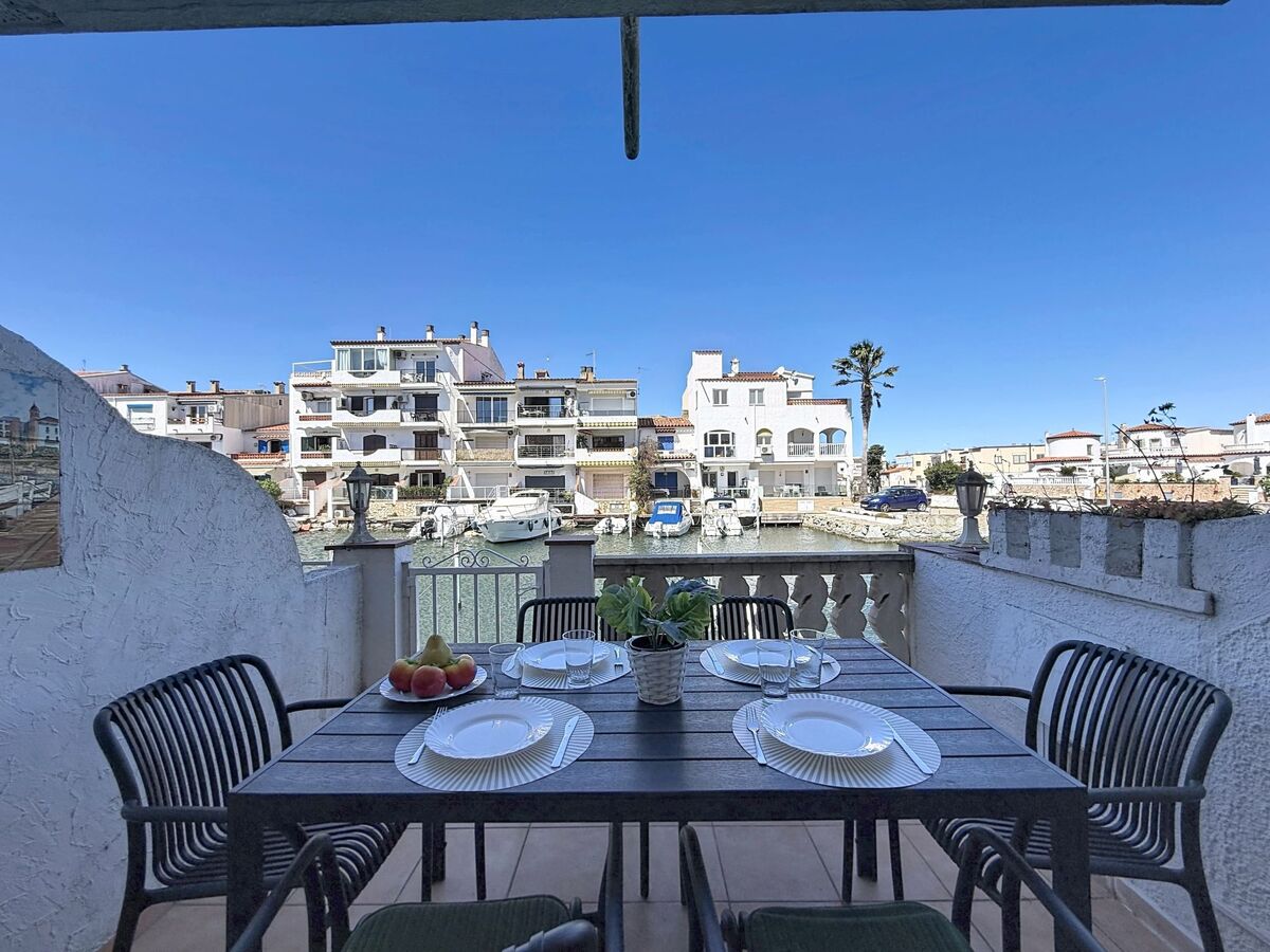 Maison Cilia au canal à Empuriabrava - Photo 28