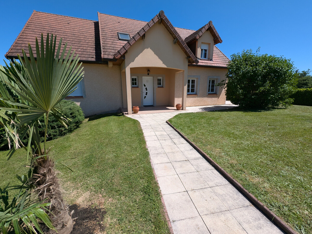 Gîte 8 pers. à Fretigney avec billard et jardin aménagé - Photo 1