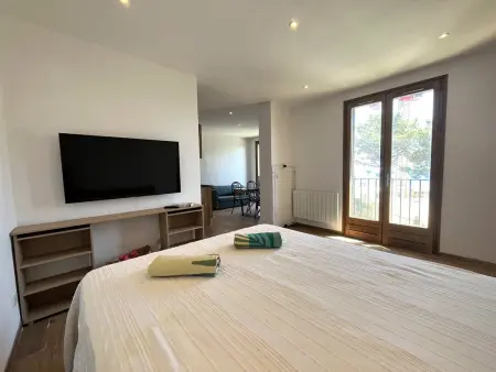 Studio moderne avec vue sur les hauteurs de Bastia et parking gratuit - Photo 7