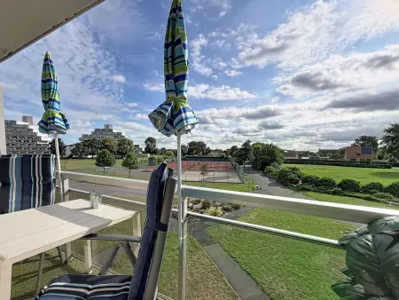 Appartement avec balcon et vue, près de la mer à De Haan : photo 17