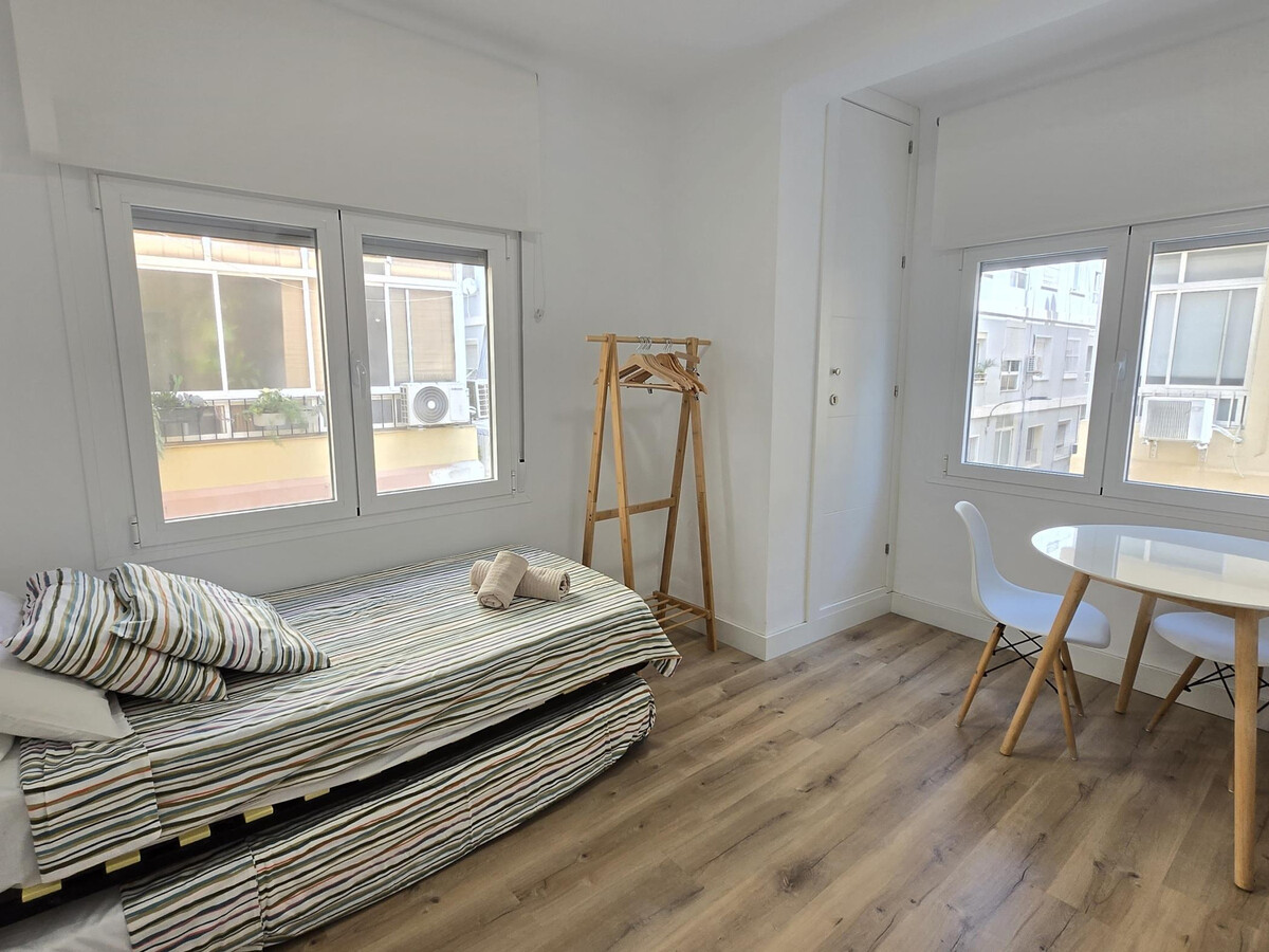 Appartement 3 chambres à 2 min de la plage El Palo - Photo 16
