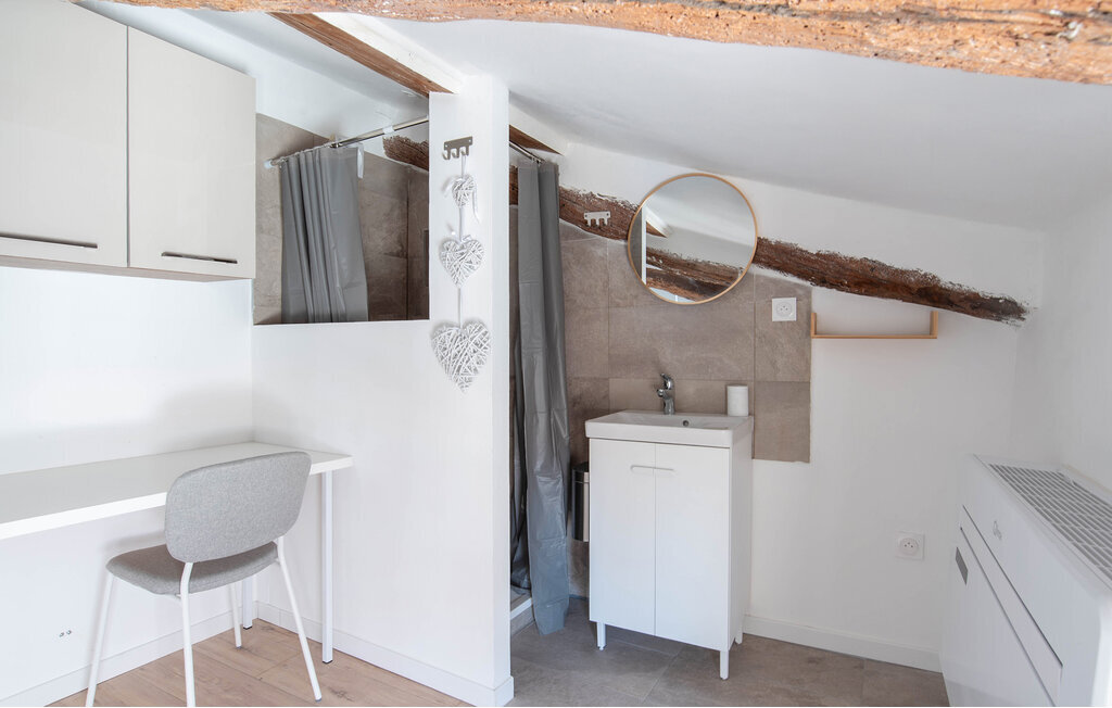 Studio cœur de ville à Solliès-Pont, 26 m² - Photo 9