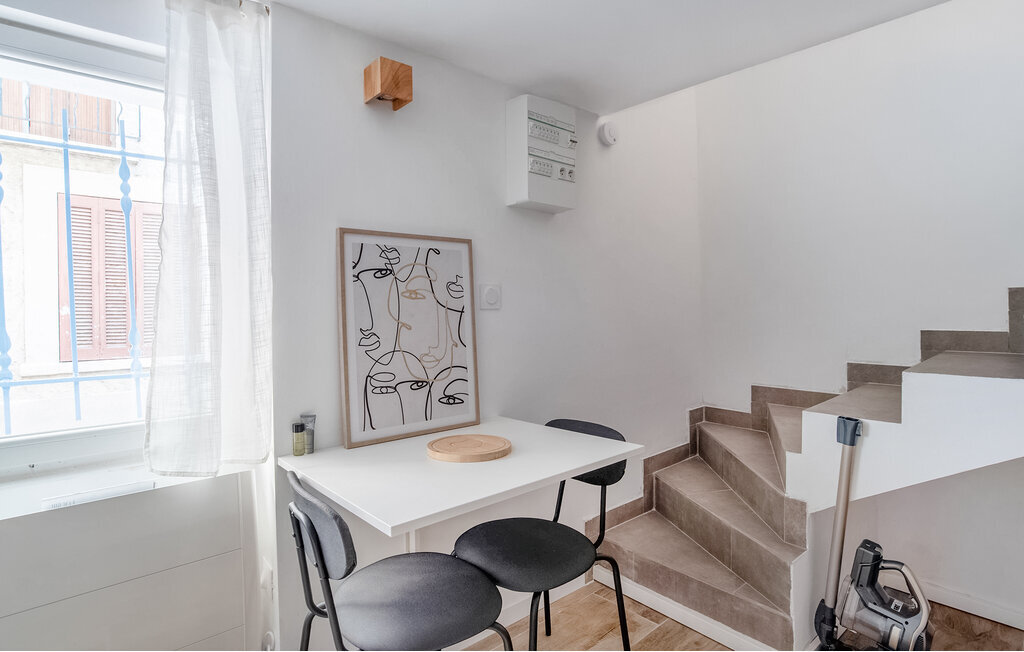 Studio duplex au cœur de Solliès-Pont - Photo 3