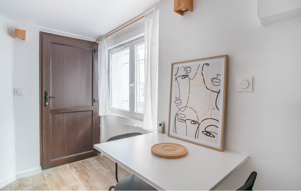 Studio duplex au cœur de Solliès-Pont - Photo 4
