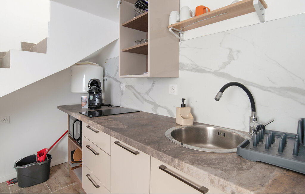 Studio duplex au cœur de Solliès-Pont - Photo 6