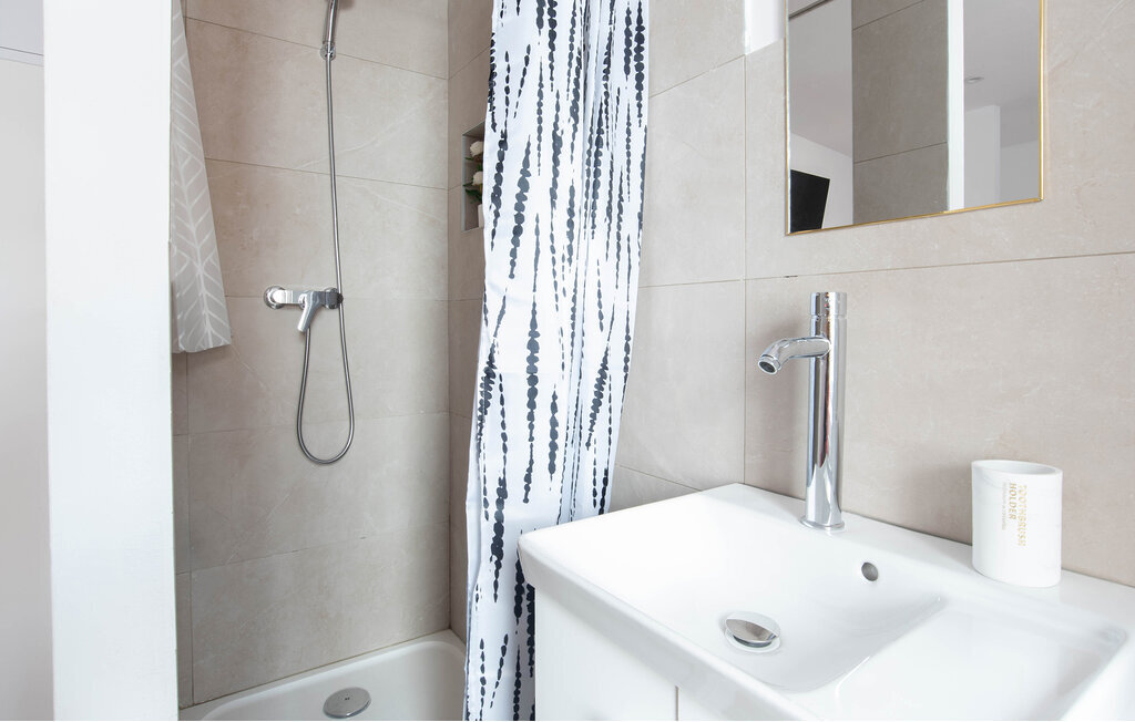 Studio duplex au cœur de Solliès-Pont - Photo 15