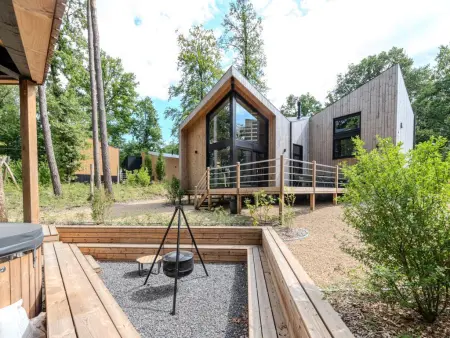Me Voila 8 : maison avec spa nordique à Biron, Ardennes belges : photo 2