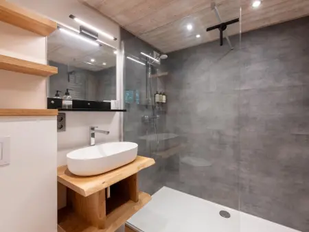 Me Voila 8 : maison avec spa nordique à Biron, Ardennes belges : photo 18