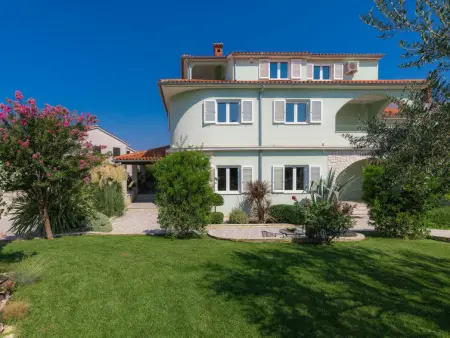 Location villa de vacances à Štinjan