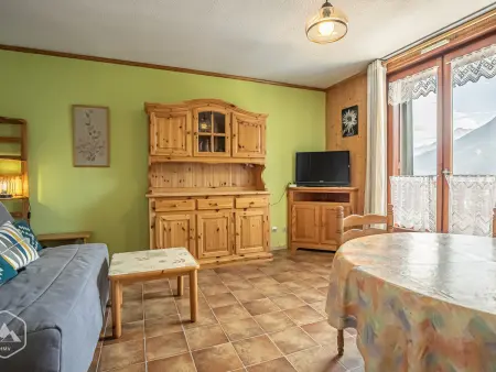 Studio cabine 4 pers. front neige à Aussois, parking : photo 7