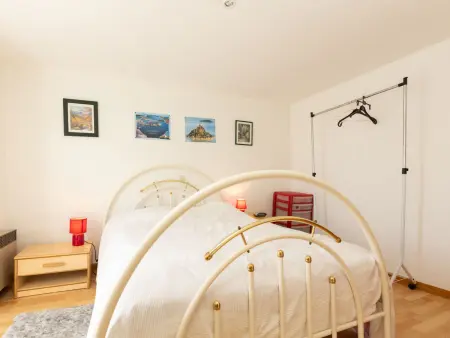 Appartement Les Jardins, 2 chambres, jardin sud à Roz Landrieux : photo 3