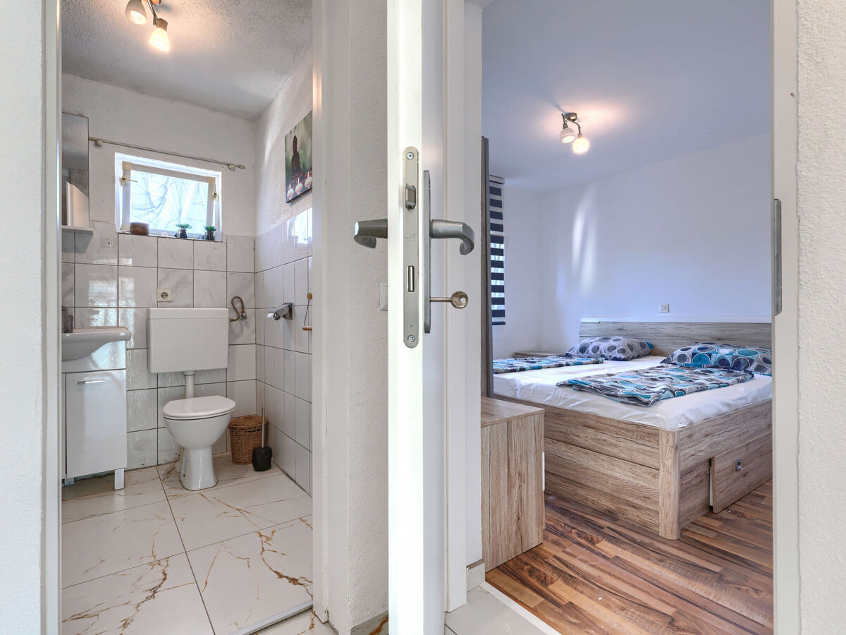 Maison Sabo à Fažana : 2 chambres, piscine, 300 m plage - Photo 10