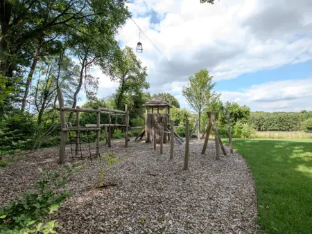 Me Voila 10 : maison avec spa nordique à Biron, Ardennes belges : photo 37