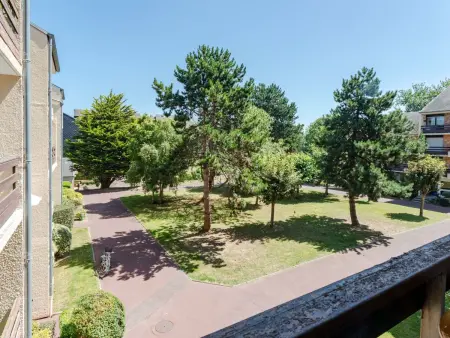 Le Sporting – Appartement 2 pièces près de la plage : photo 15