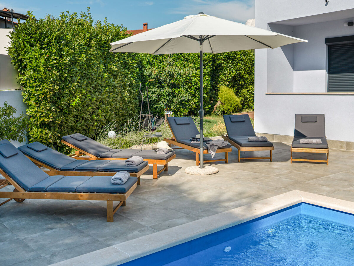 Maison Gabi - 8 pers, piscine privée, Brtonigla - Photo 3