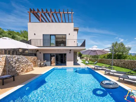 Villa Le Maris, 12 pers., piscine chauffée à Krk