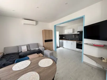 Maison rénovée 4 pers – Clim, cour fermée et recharge EV : photo 2