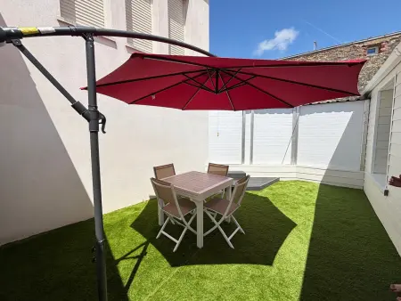 Maison rénovée 4 pers – Clim, cour fermée et recharge EV : photo 9