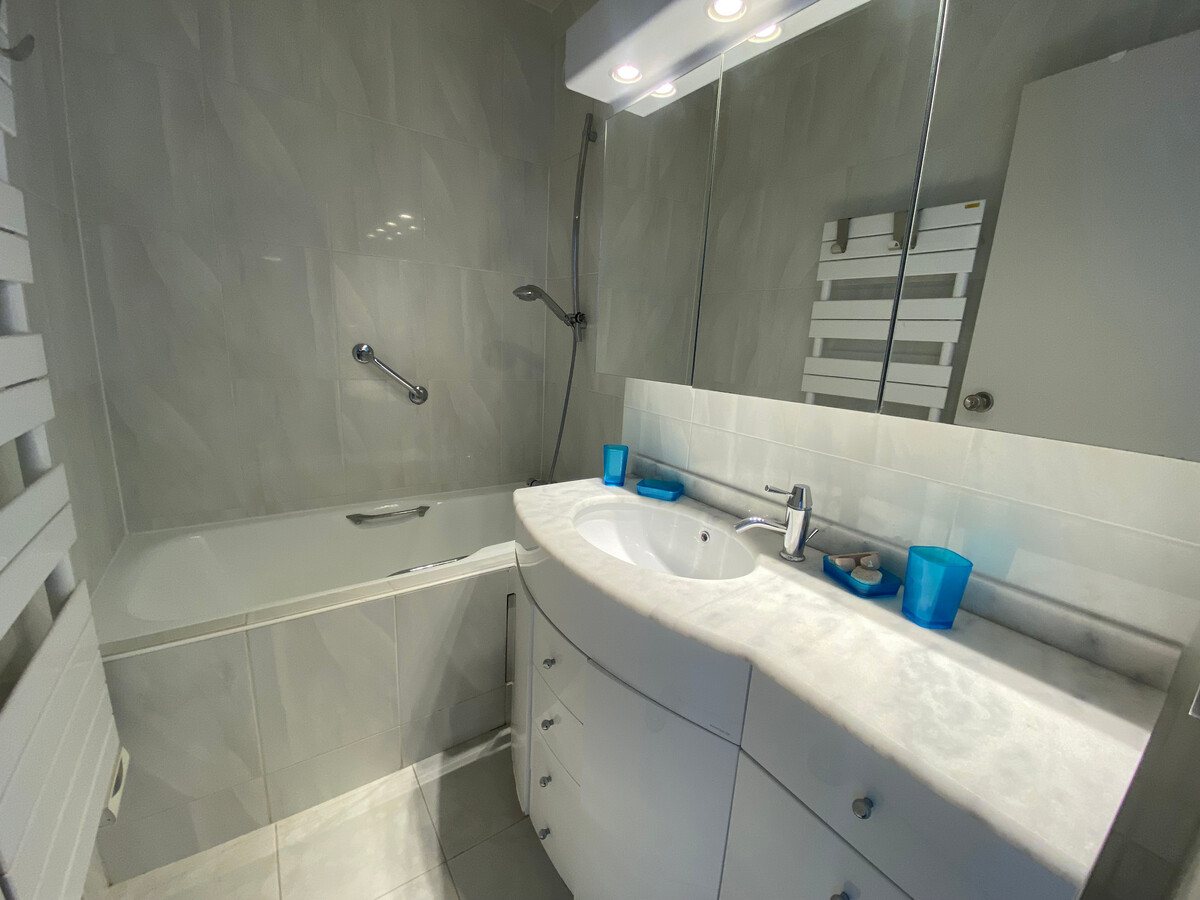 T3 75m² première ligne plage à Arcachon - Photo 4