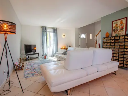 Gîte 8 pers. avec jardin clos à Saint-Julien-les-Villas : photo 6