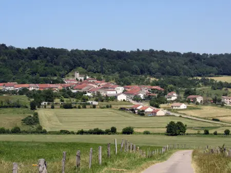 Gîte 6 pers. avec sauna et jacuzzi à Mont-l'Étroit : photo 3