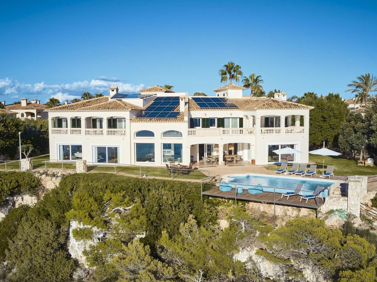 Villa 7 chambres première ligne de mer, piscine débordement à Puigderrós - Photo 2