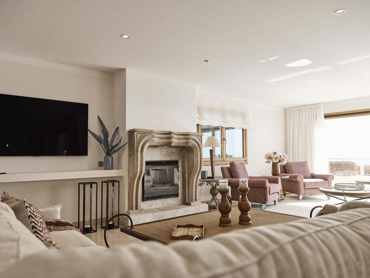 Villa 7 chambres première ligne de mer, piscine débordement à Puigderrós - Photo 16
