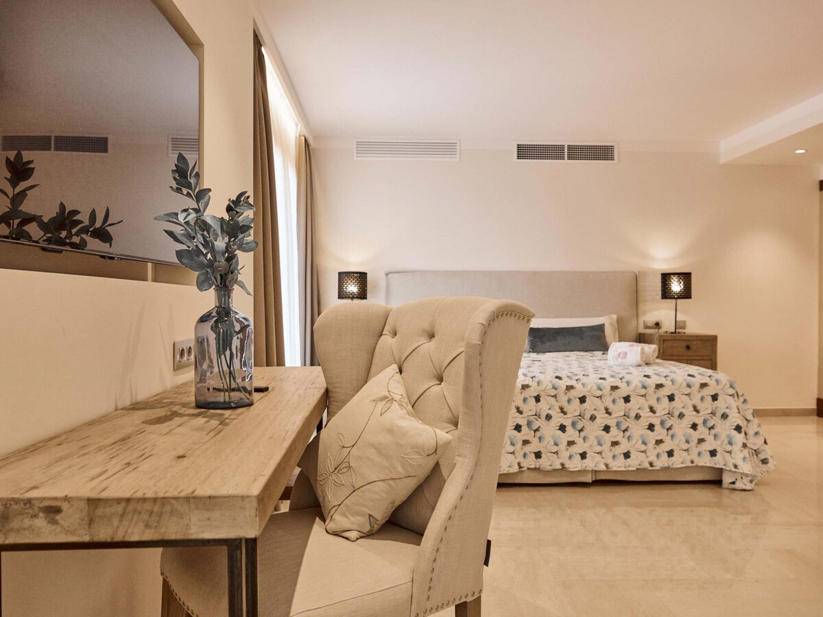 Villa 7 chambres première ligne de mer, piscine débordement à Puigderrós - Photo 20