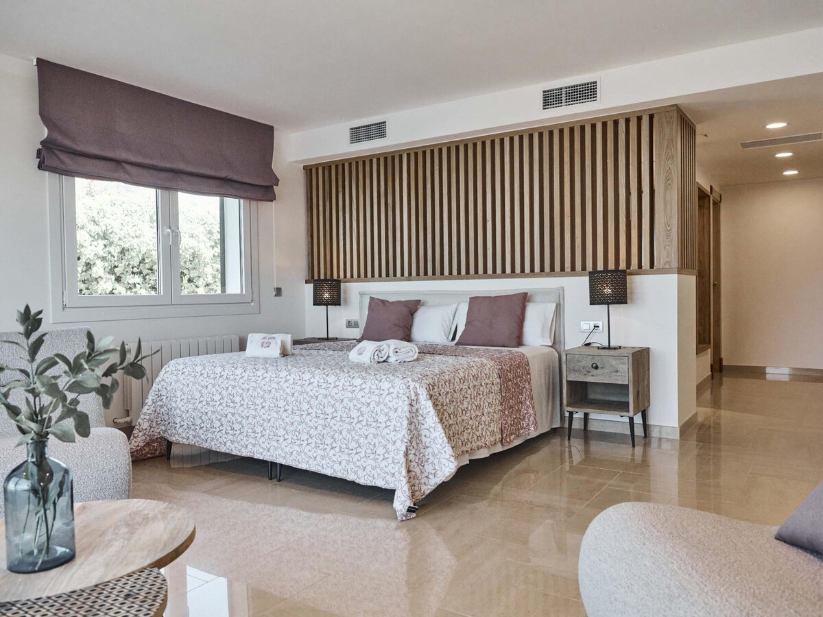 Villa 7 chambres première ligne de mer, piscine débordement à Puigderrós - Photo 24