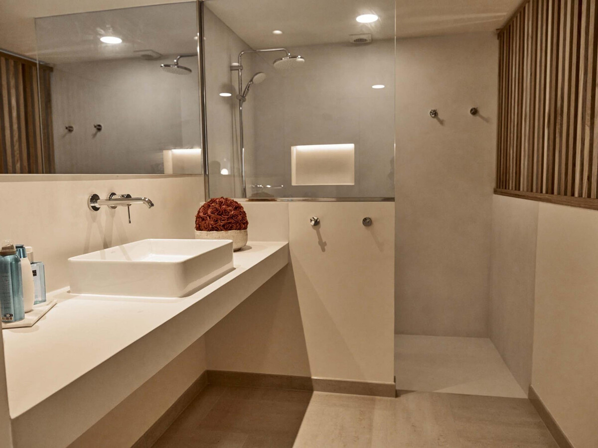 Villa 7 chambres première ligne de mer, piscine débordement à Puigderrós - Photo 25