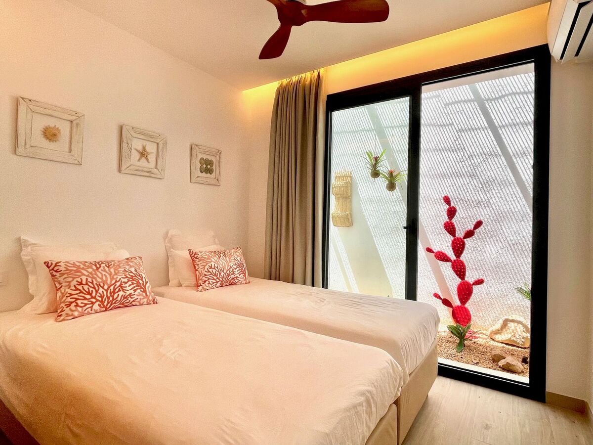 Villa Joie de Vivre à Lloret de Mar, 8 chambres - Photo 13