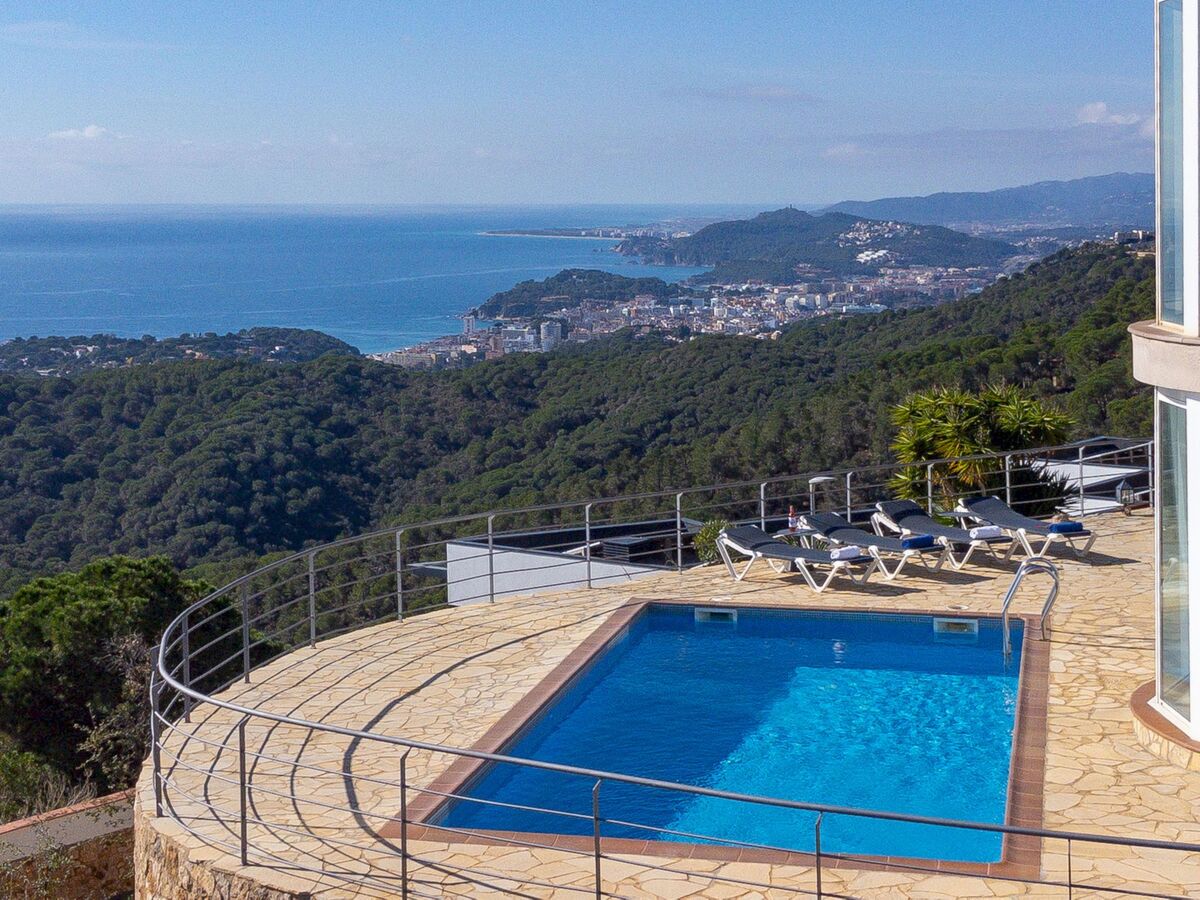 Villa Joie de Vivre à Lloret de Mar, 8 chambres - Photo 36